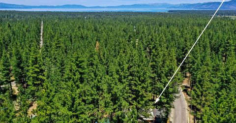 1366 Bonanza Avenue, South Lake Tahoe, CA 96150 Photo