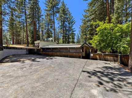 1366 Bonanza Avenue, South Lake Tahoe, CA 96150 Photo