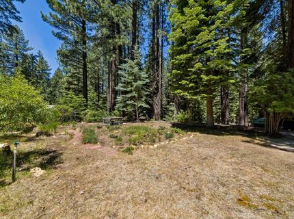 1366 Bonanza Avenue, South Lake Tahoe, CA 96150 Photo