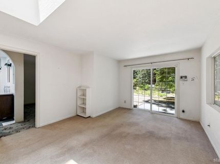 1366 Bonanza Avenue, South Lake Tahoe, CA 96150 Photo