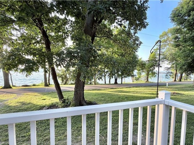 1036 W Lakeshore Drive, Kelleys Island, OH 43438 Photo 19