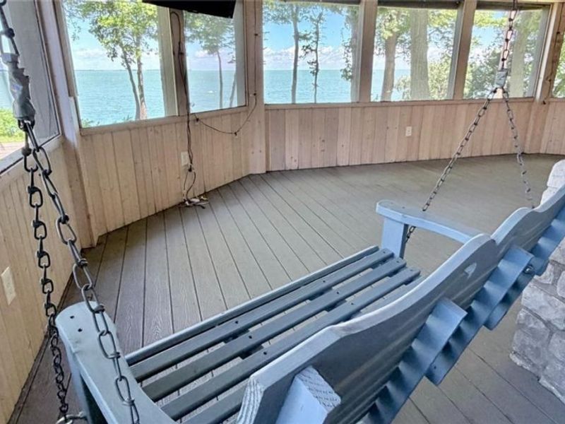 1036 W Lakeshore Drive, Kelleys Island, OH 43438 Photo 8