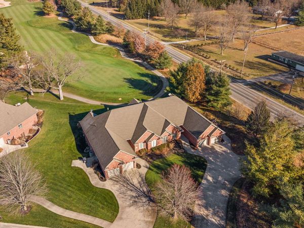 5540 Fountain View Drive , Wheatfield, IN 46392