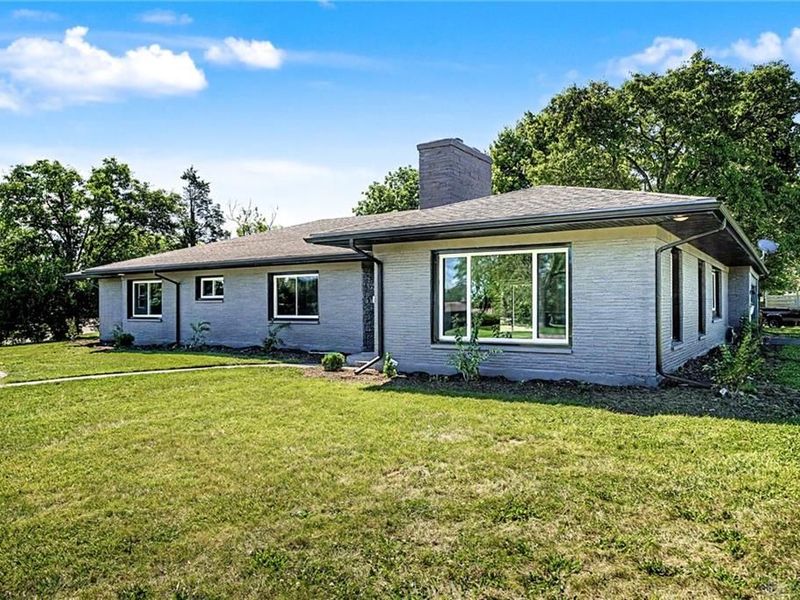 3766 Wales Drive, Harrison Township, OH 45405 Photo 4