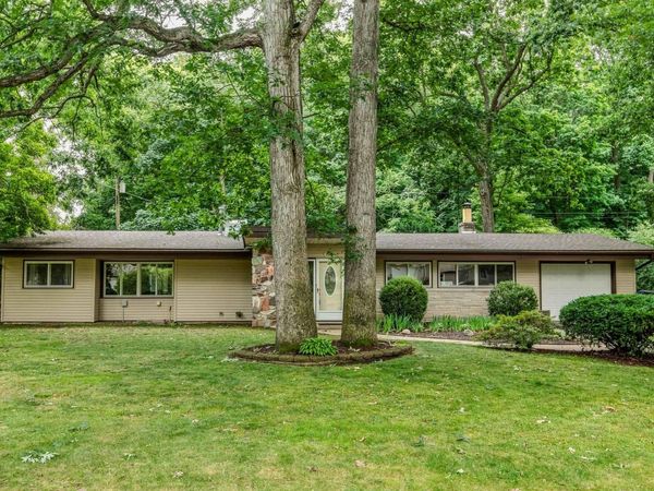 2806 Martin Manor Drive, Goshen, IN 46526