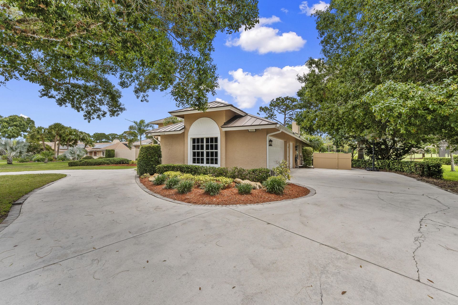 7310 Reserve Creek Drive, Port Saint Lucie, FL 34986 Photo