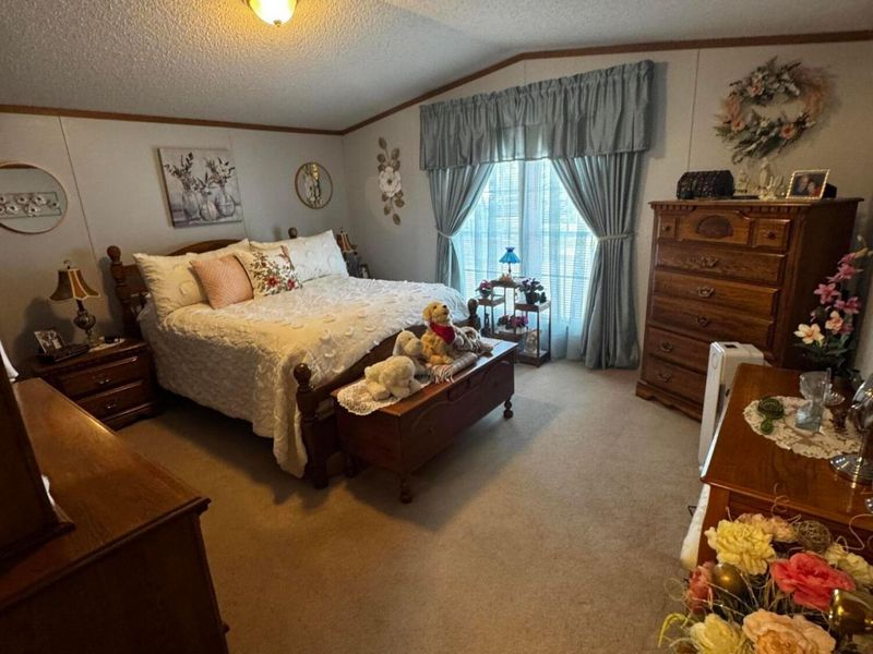 237 Estates Lane, Reynoldsburg, OH 43068 Photo 8