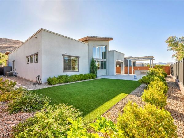 6184 Willow Rock Street, Las Vegas, NV 89135