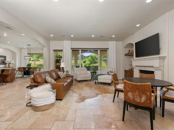 12 Borello DR, Unit 12, Austin, TX 78738