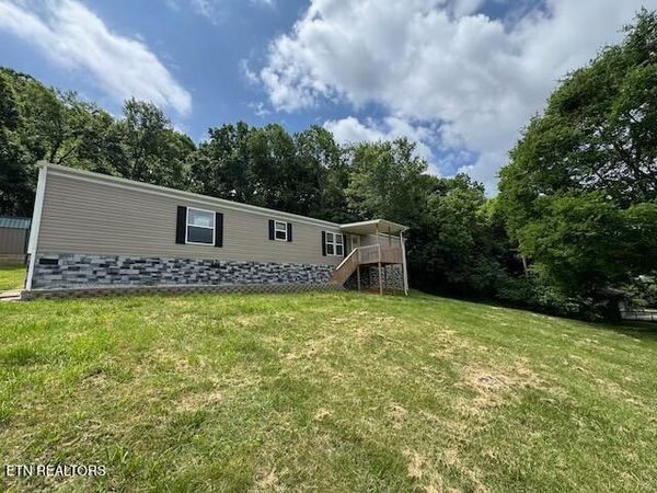 665 W Dumplin Valley Rd, Jefferson City, TN 37760