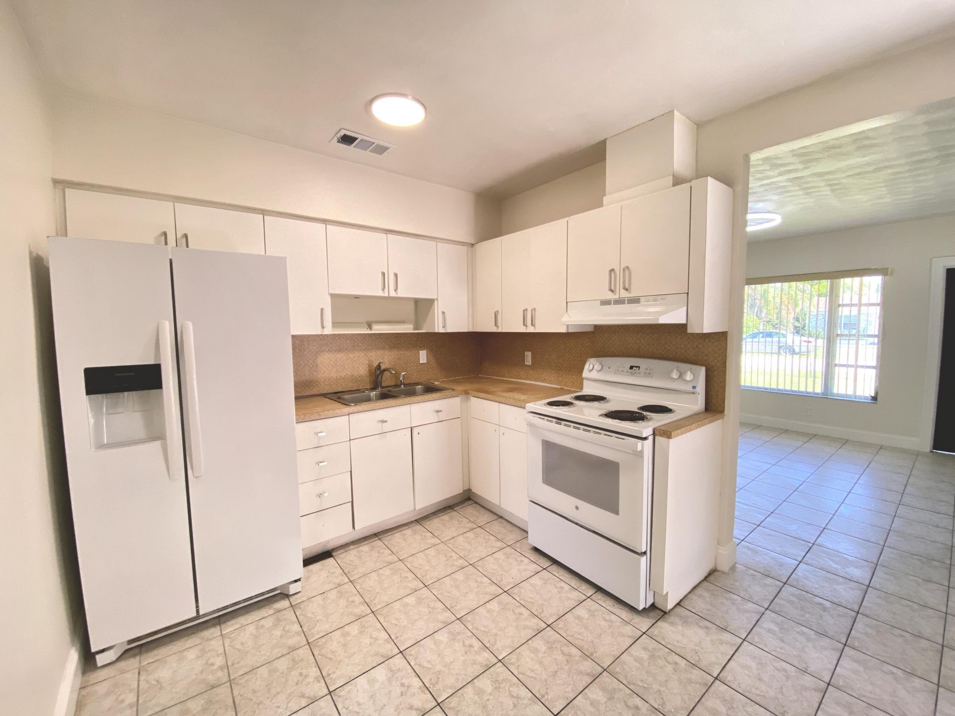 6751 Liberty Street, Hollywood, FL 33024 Photo