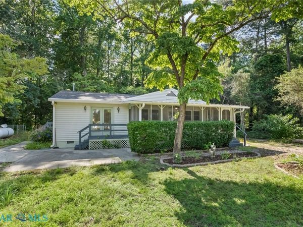 6382 Holly Trail , Dutton, VA 23061