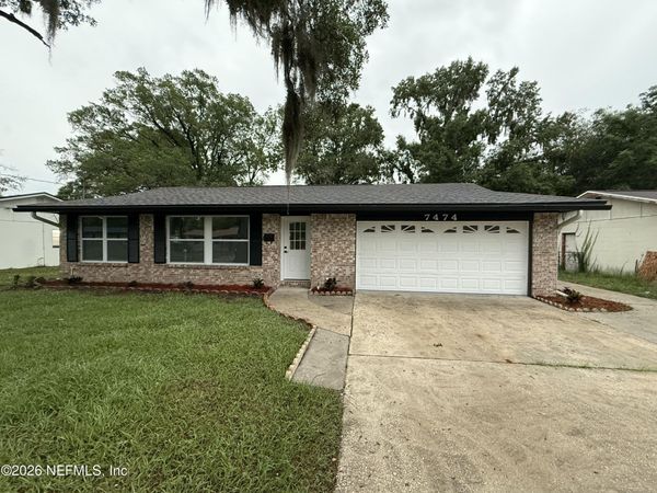 7474 DEEPWOOD Drive N, Jacksonville, FL 32244