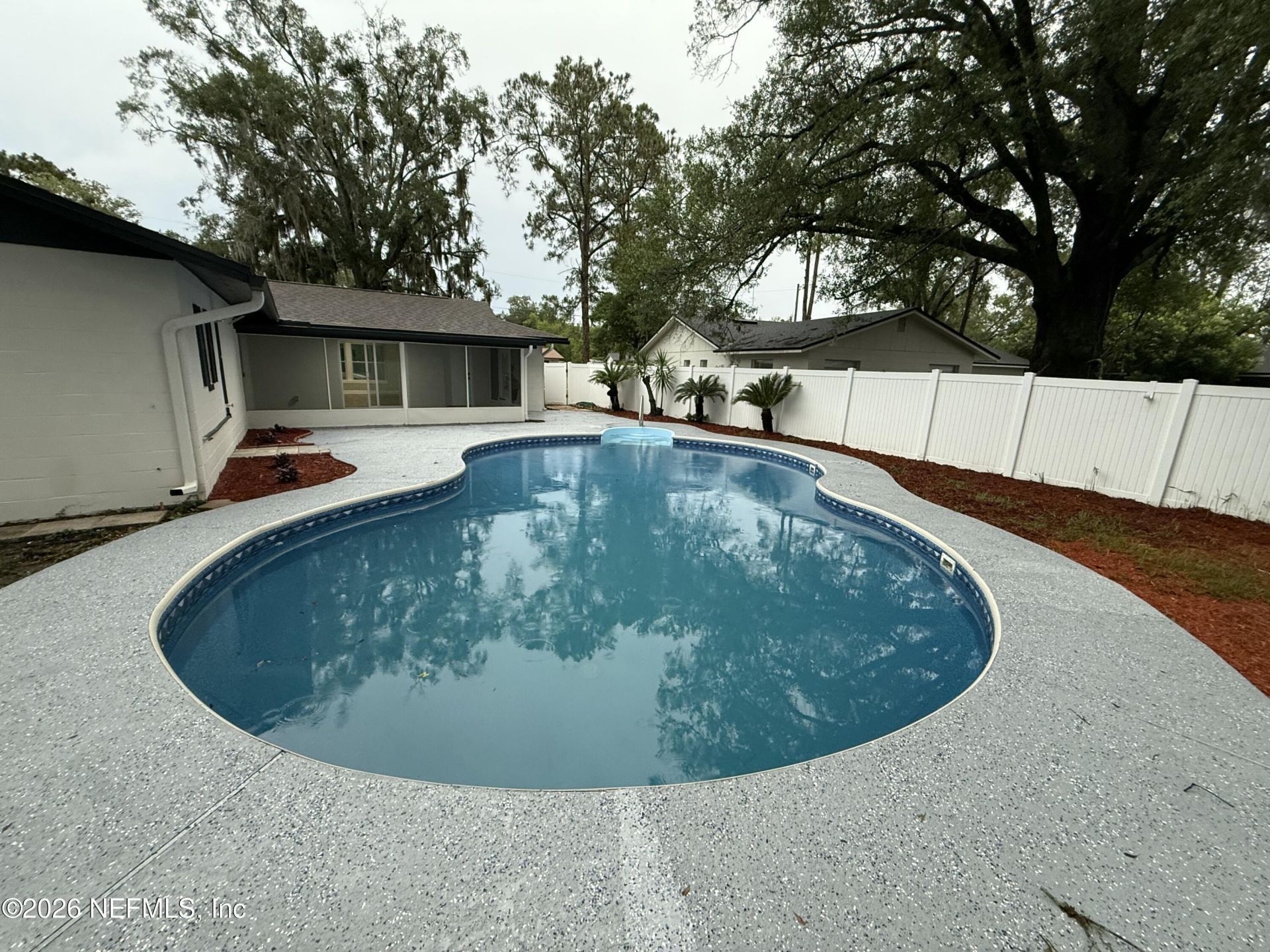 7474 Deepwood Drive N, Jacksonville, FL 32244 Main Photo