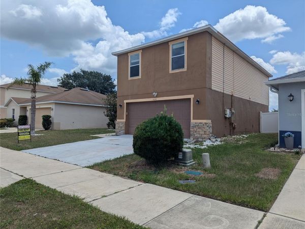 1628 STRTHMORE CIRCLE, MOUNT DORA, FL 32757