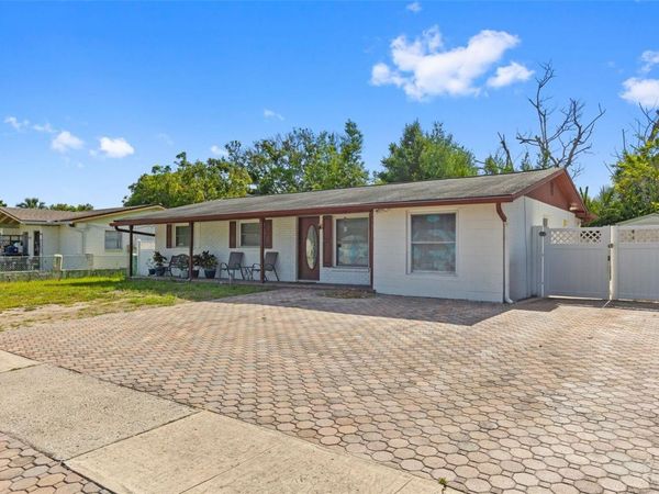 5923 YORKSHIRE ROAD , TAMPA, FL 33634