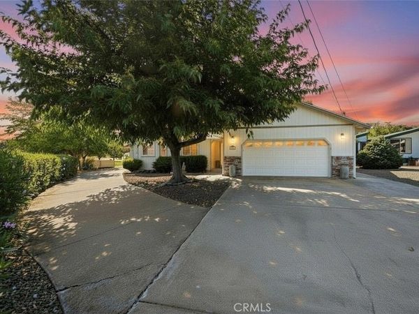 18142 Sweetwood Court, Hidden Valley Lake, CA 95467