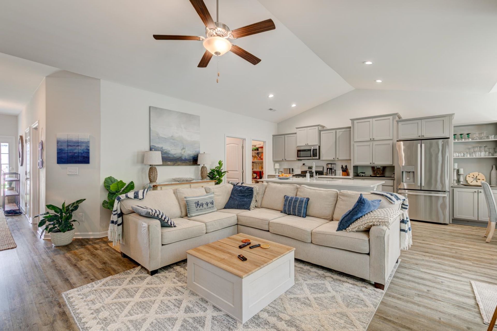 511 Grain Field Dr. Photo 17
