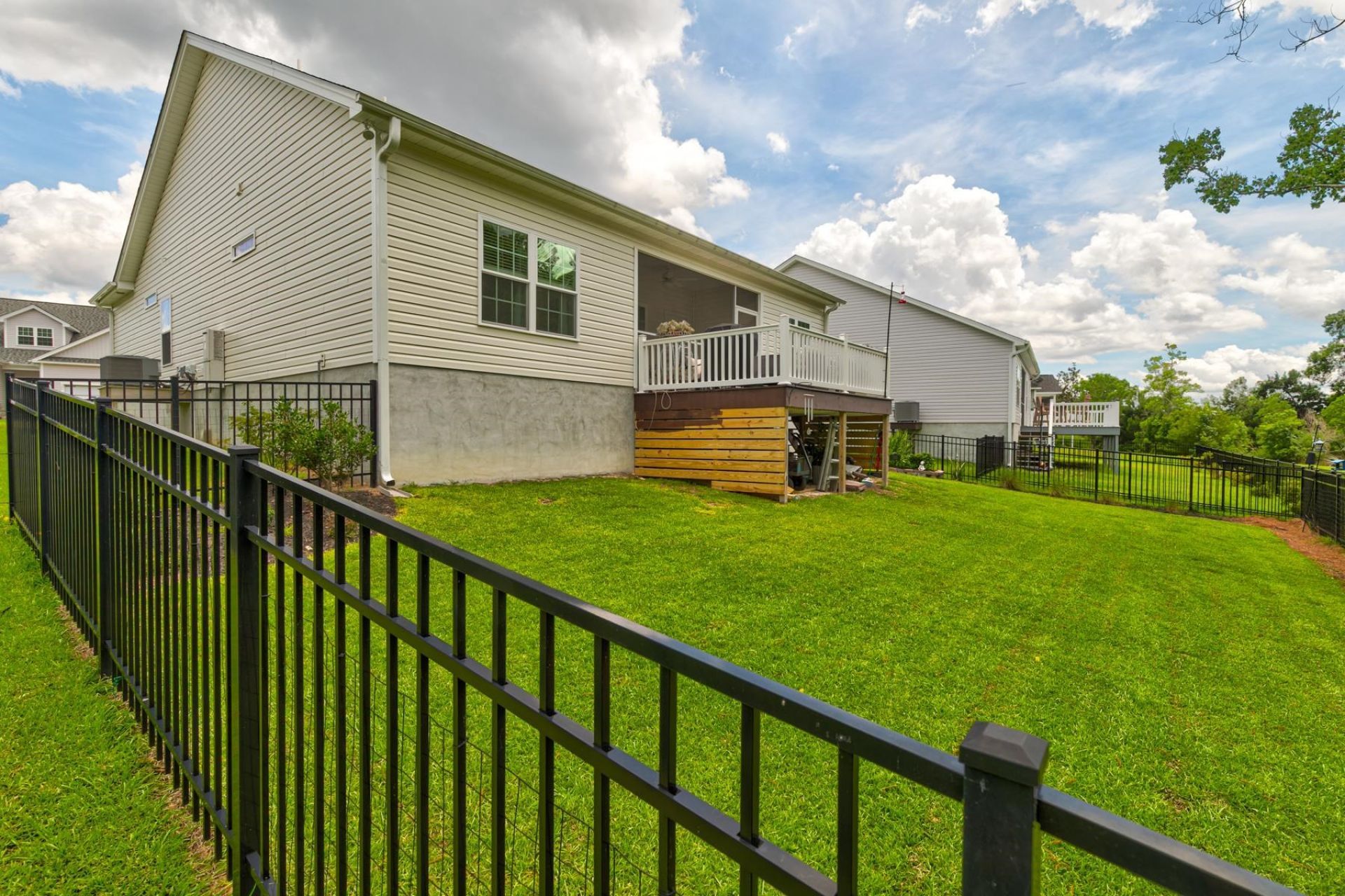 511 Grain Field Dr. Photo 46
