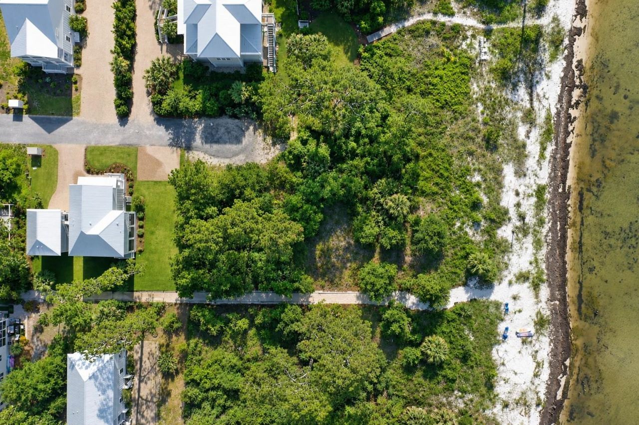 308 Gull Wing Way, Saint Teresa, FL 32358 Photo