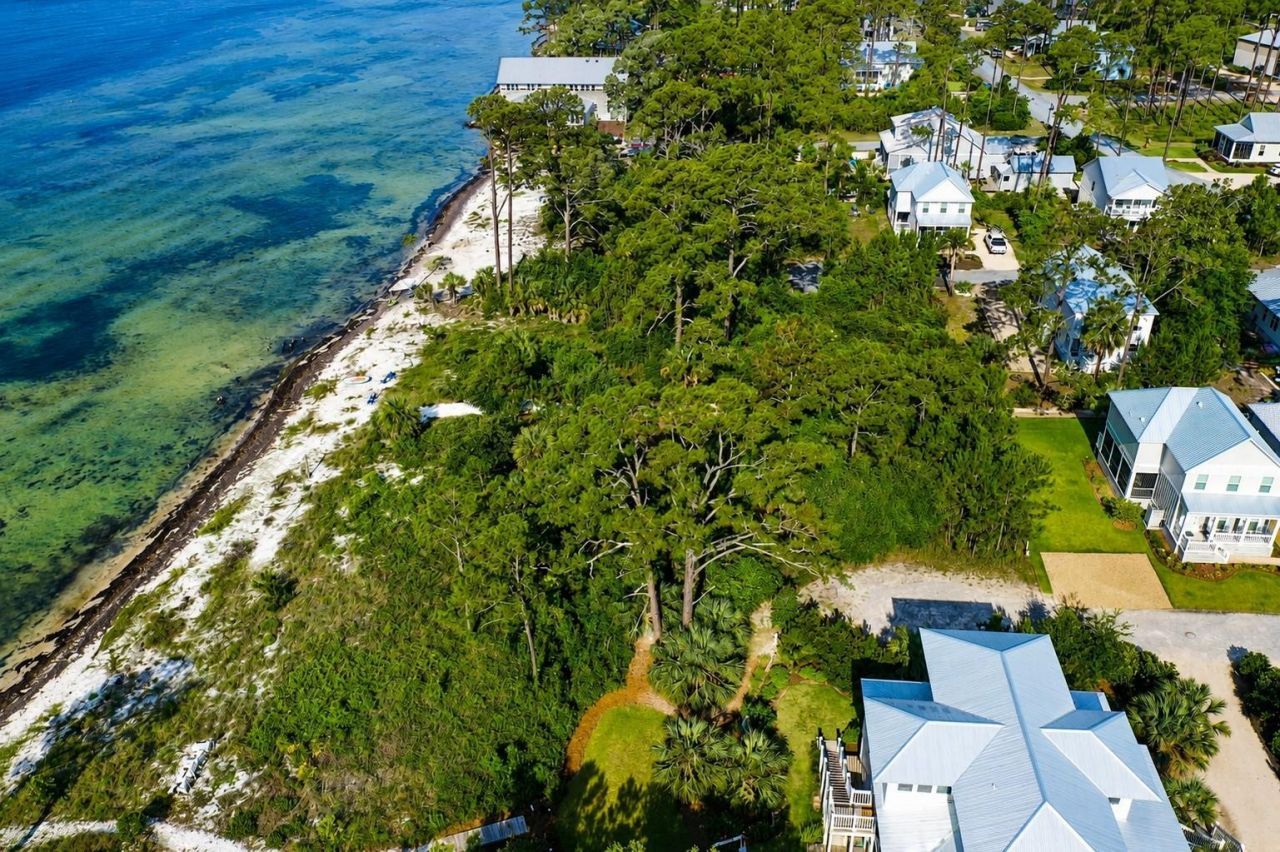 308 Gull Wing Way, Saint Teresa, FL 32358 Photo