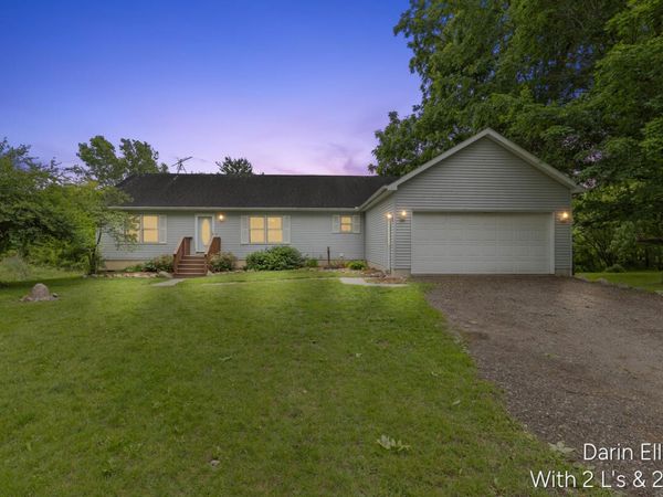 9755 Grand River Avenue, Clarksville, MI 48815