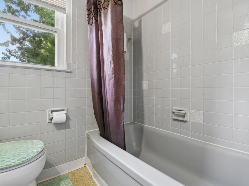 5021 Betsy Drive, Columbus, OH 43227 Photo 19