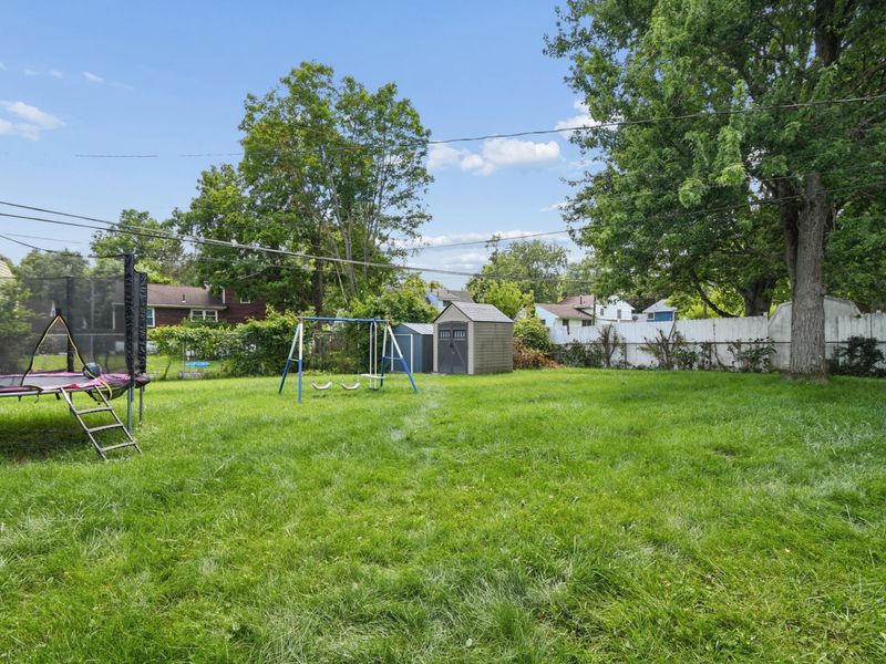 5021 Betsy Drive, Columbus, OH 43227 Photo 23