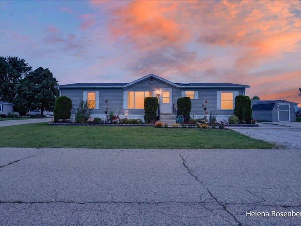 5505 Filly Drive SE, Caledonia, MI 49316