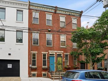 330 MONROE STREET, PHILADELPHIA, PA 19147