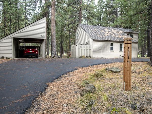 70974 Meadow Grass Circle, Unit 52, Sisters, OR 97759