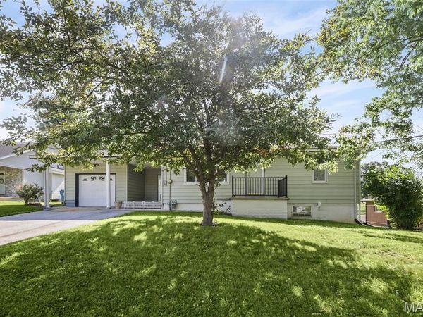 113 N Old Bethalto Road , Bethalto, IL 62010