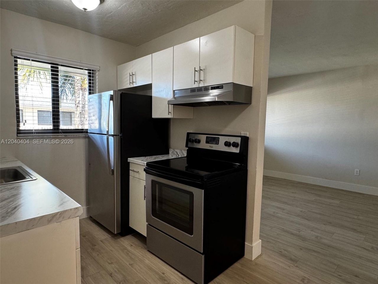 1330 W 29th St, Unit 37, Hialeah, FL 33012 Photo