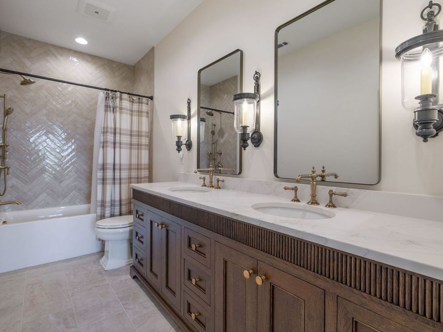 Property Image 64