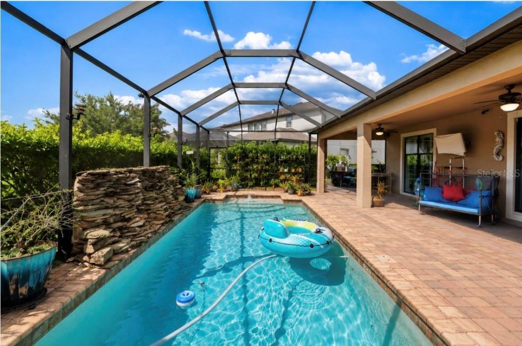 743 Wellington Court, Oldsmar, FL 34677 Photo