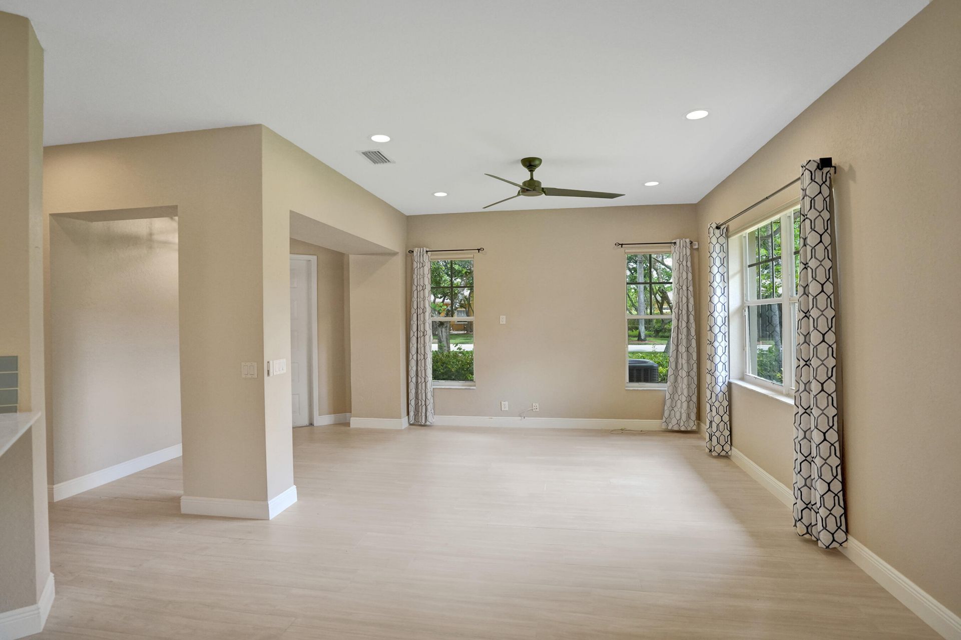 5779 NW 120th Avenue, Coral Springs, FL 33076 Photo