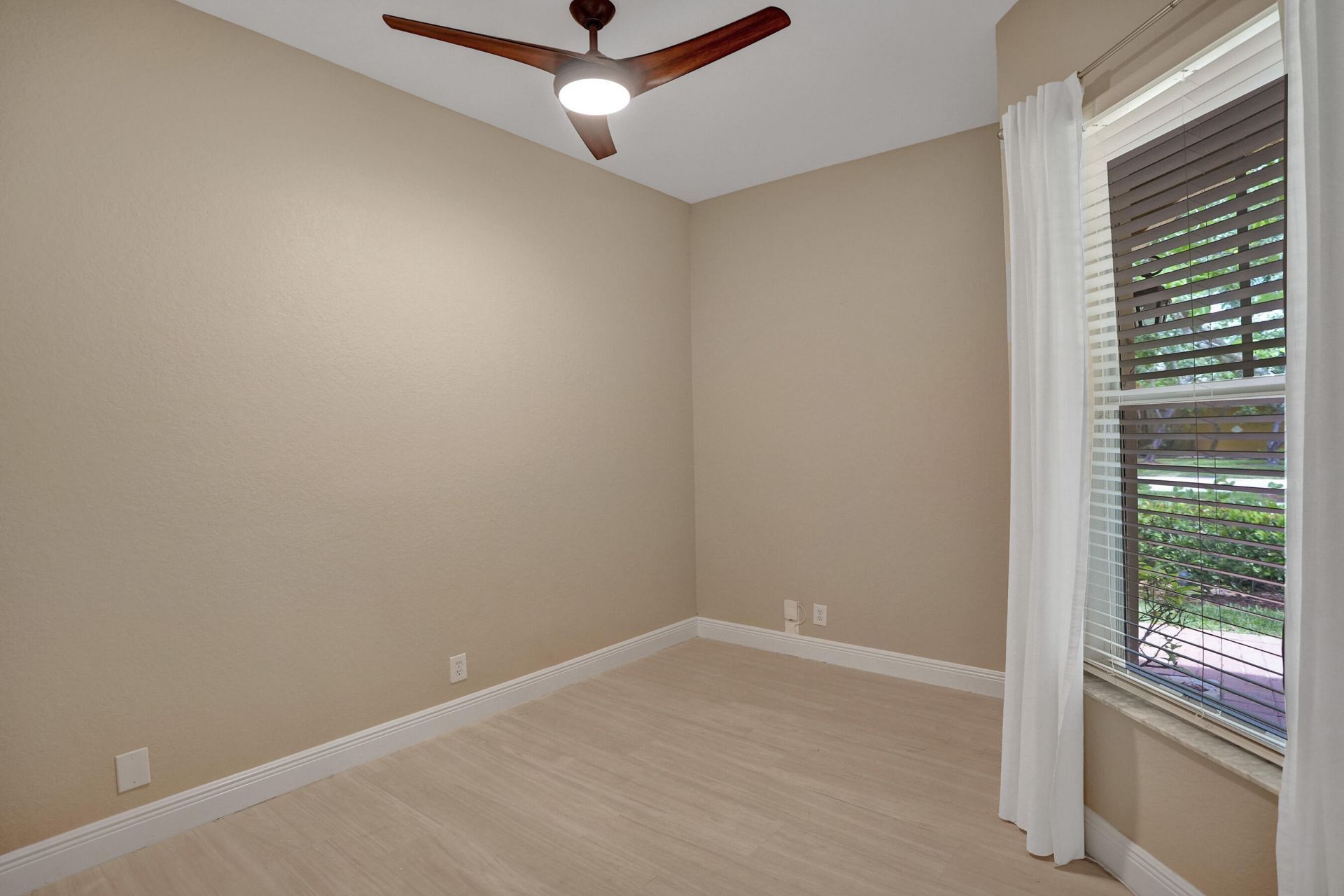 5779 NW 120th Avenue, Coral Springs, FL 33076 Photo
