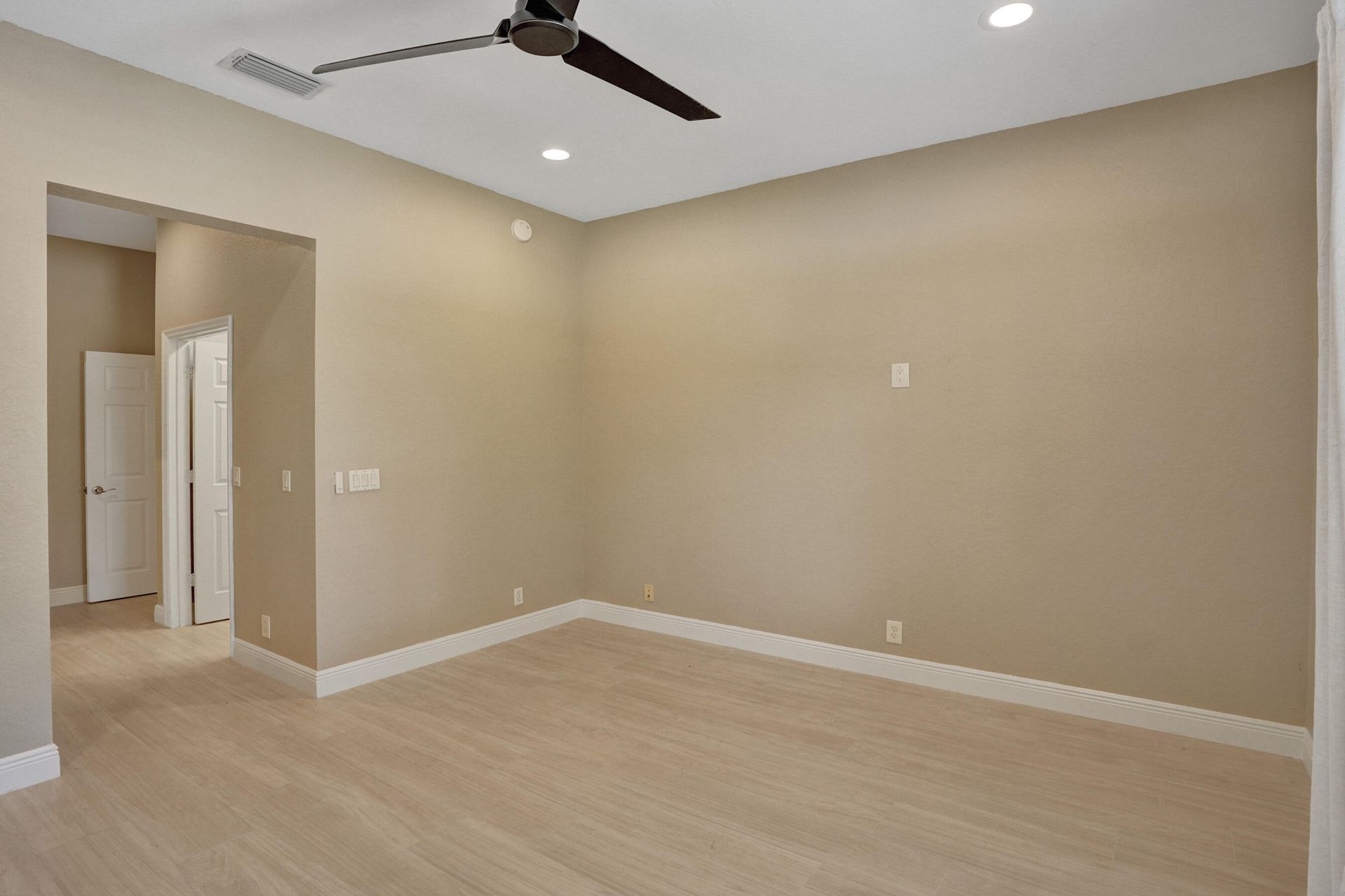 5779 NW 120th Avenue, Coral Springs, FL 33076 Photo