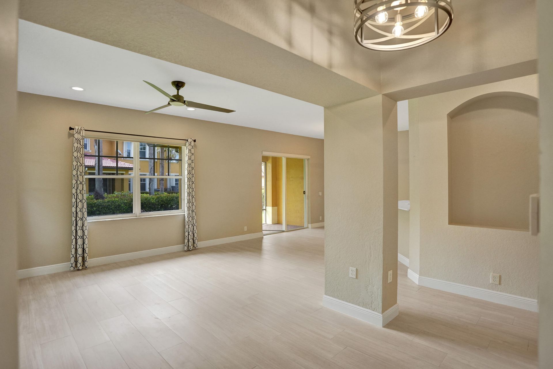 5779 NW 120th Avenue, Coral Springs, FL 33076 Photo