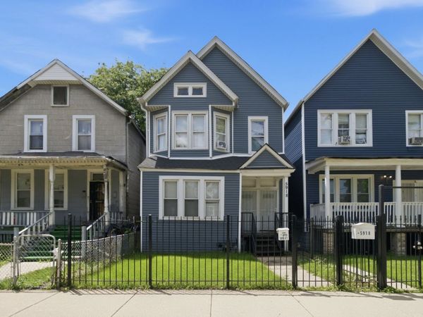 5918 S Carpenter Street , Chicago, IL 60621