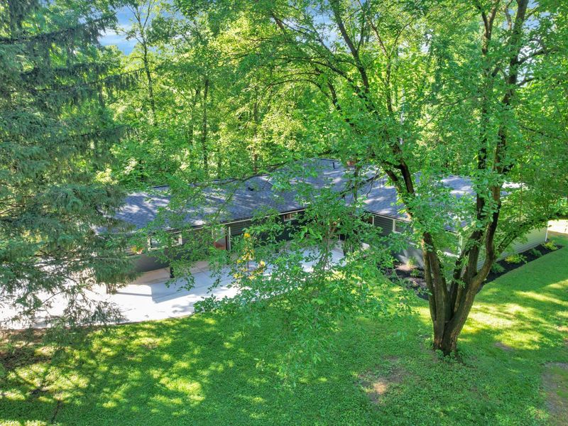 1710 Stoneybrook Way, Blacklick, OH 43004 Photo 2