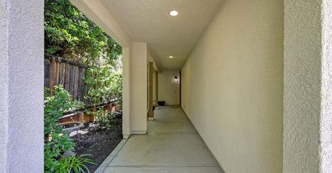 2674 Flintlock Ln, Rocklin, CA 95765 Photo