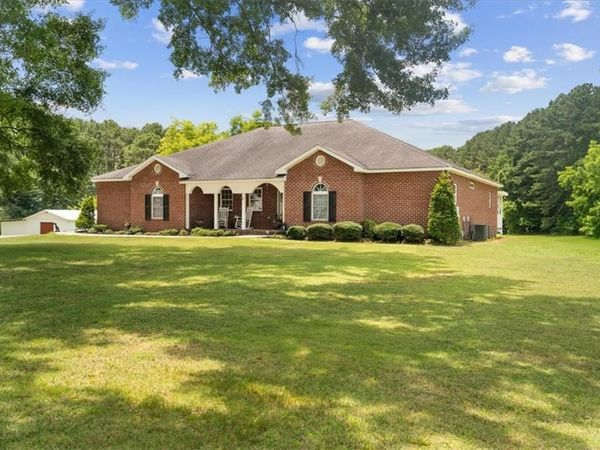 302 Tate Bend Road NW, Calhoun, GA 30701