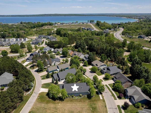 10758 Shrewbury Street, Traverse City, MI 49684