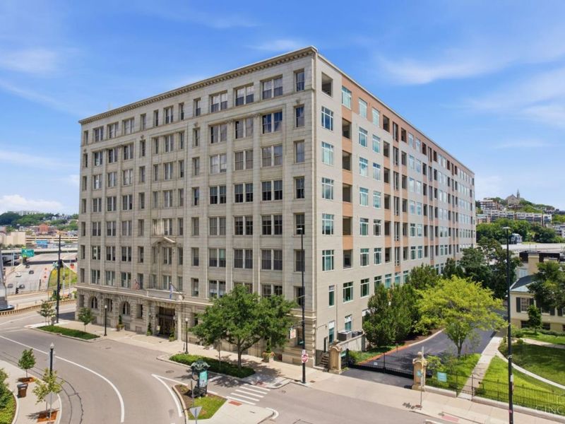 400 Pike Street, Unit 612, Cincinnati, OH 45202 Photo 1