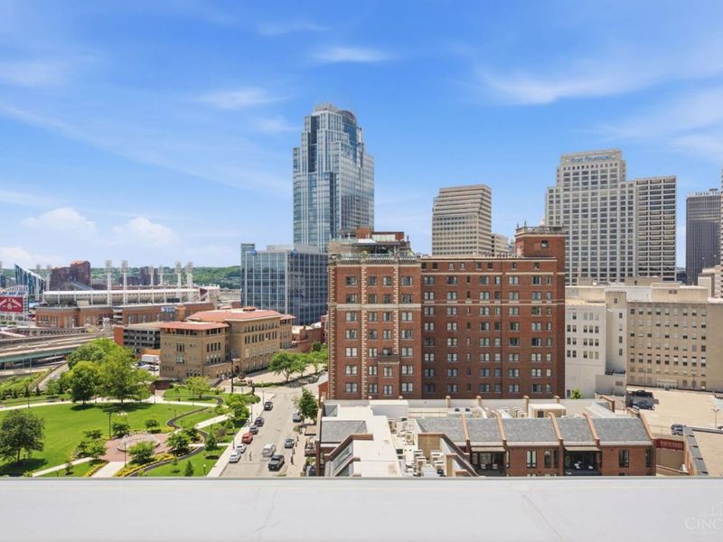 400 Pike Street, Unit 612, Cincinnati, OH 45202 Photo 16