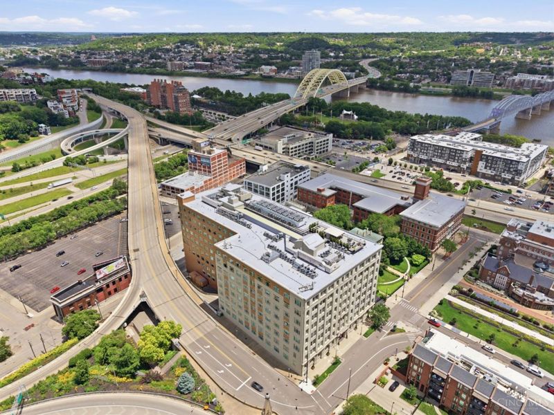 400 Pike Street, Unit 612, Cincinnati, OH 45202 Photo 24