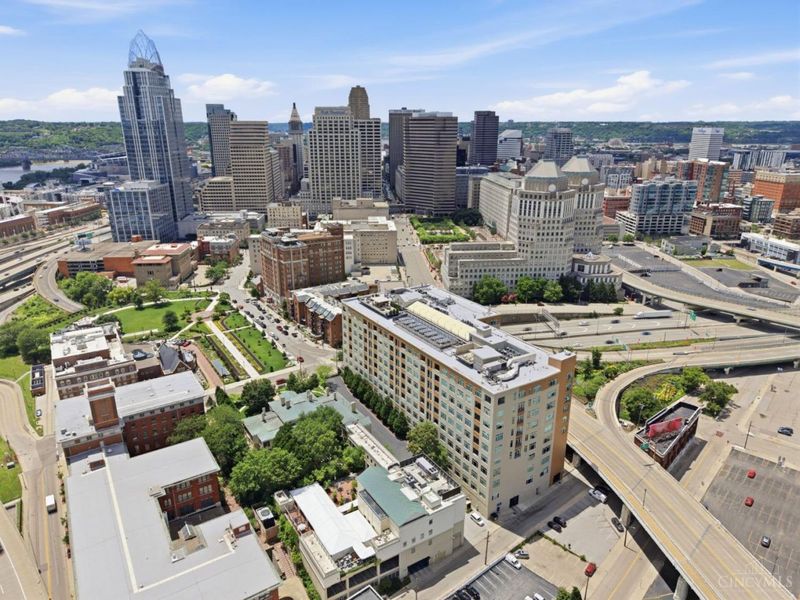 400 Pike Street, Unit 612, Cincinnati, OH 45202 Photo 28