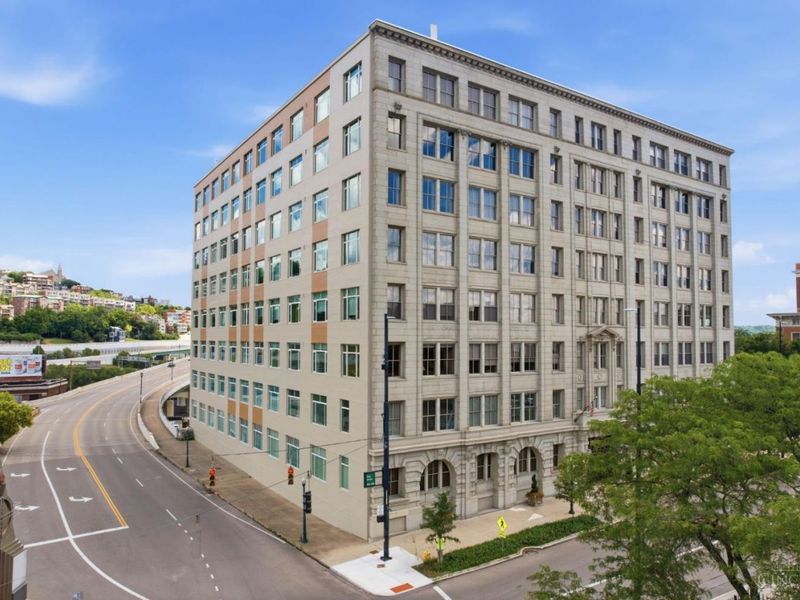 400 Pike Street, Unit 612, Cincinnati, OH 45202 Photo 4