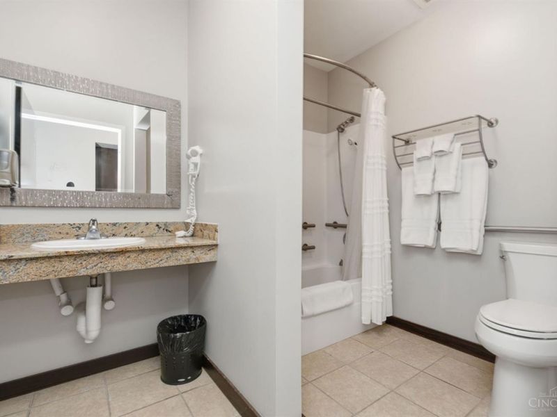 400 Pike Street, Unit 612, Cincinnati, OH 45202 Photo 51
